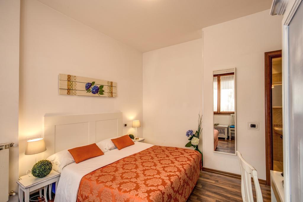Trastevere Rooms Rome Exterior photo
