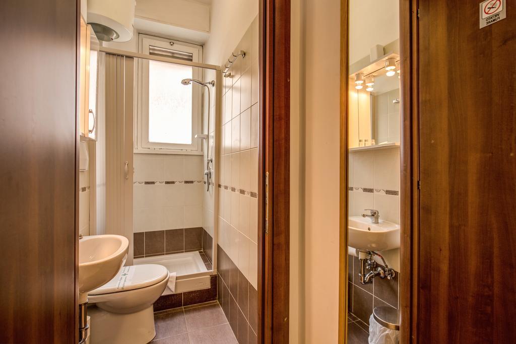 Trastevere Rooms Rome Exterior photo