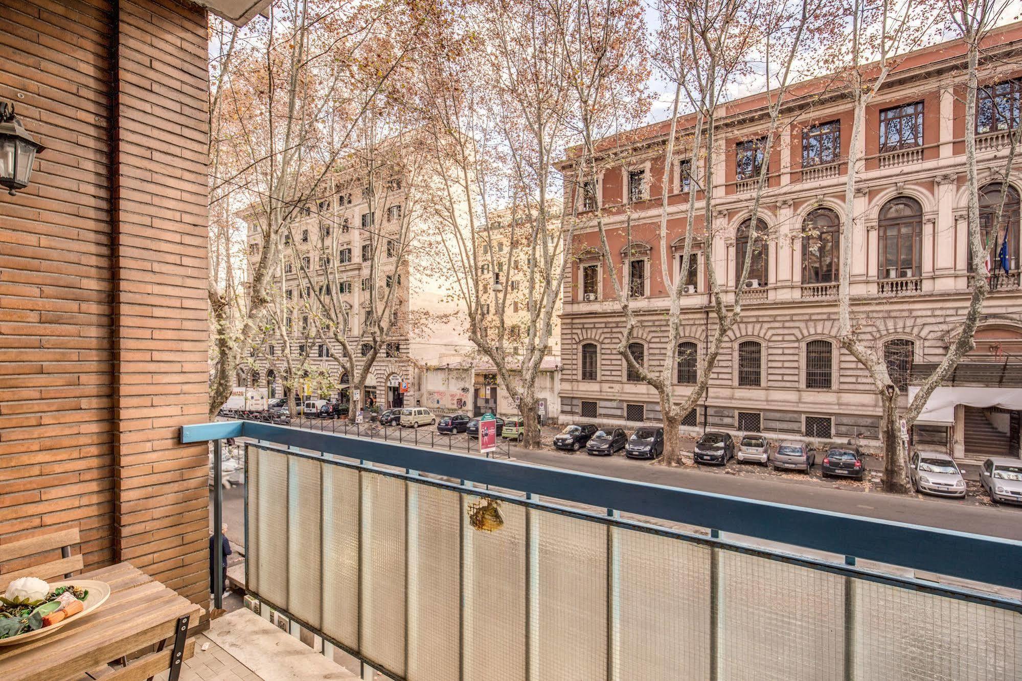 Trastevere Rooms Rome Exterior photo