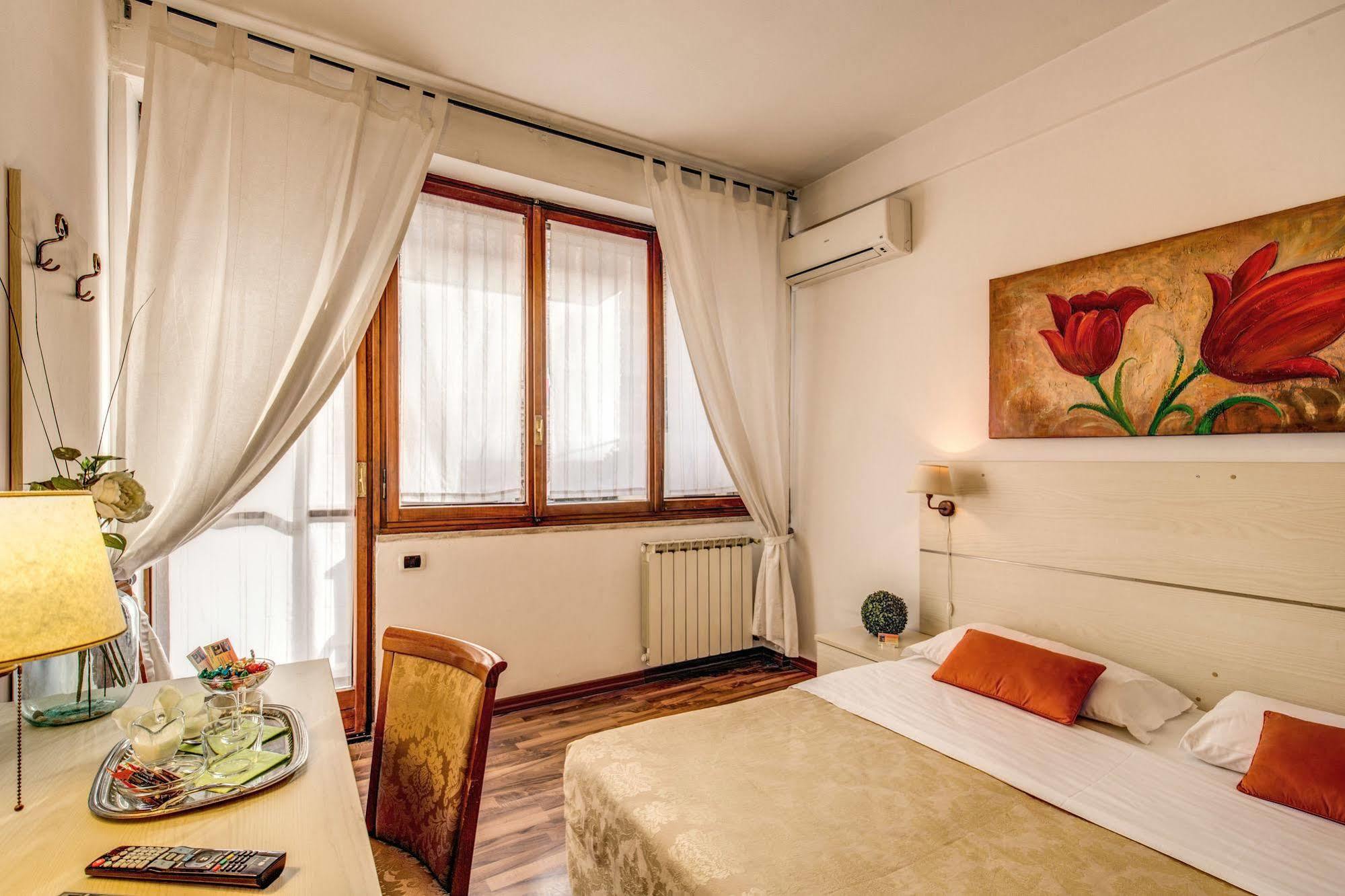Trastevere Rooms Rome Exterior photo